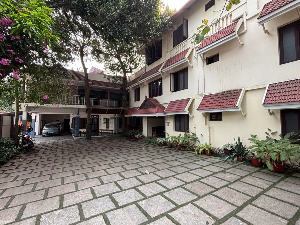 car park at Agasthya Ayurvedic Medical Centre
